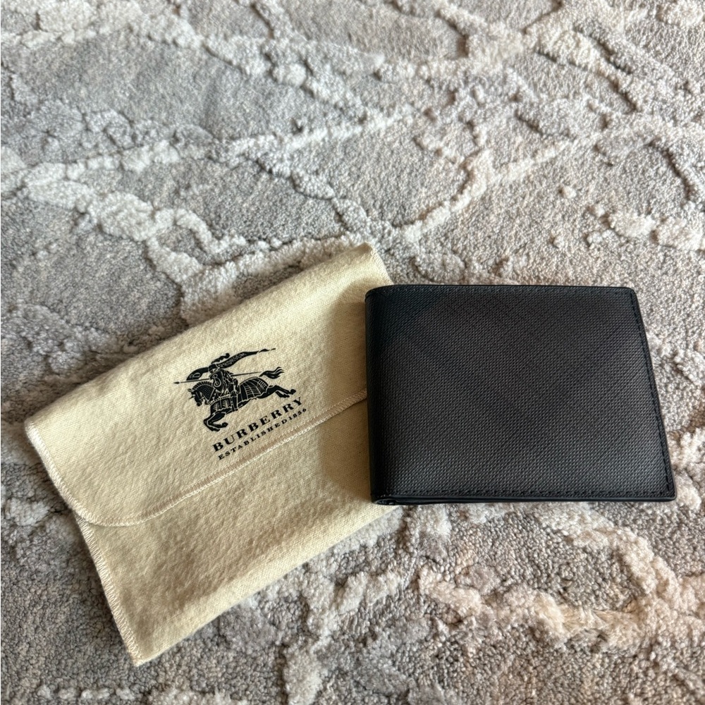 Burberry Black / Brown Check Wallet